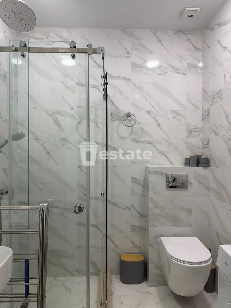 Modern 1+1 apartment for rent on the new boulevard — photo 8