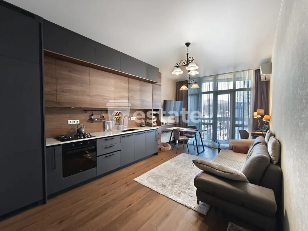 Selling spacious 1+1 in DS Mall — photo 1