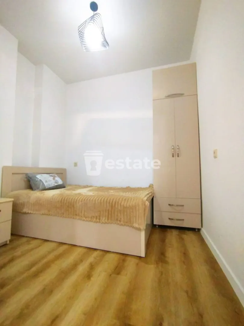 Renting out a fresh 2+1 near Heroes Avenue — photo 4