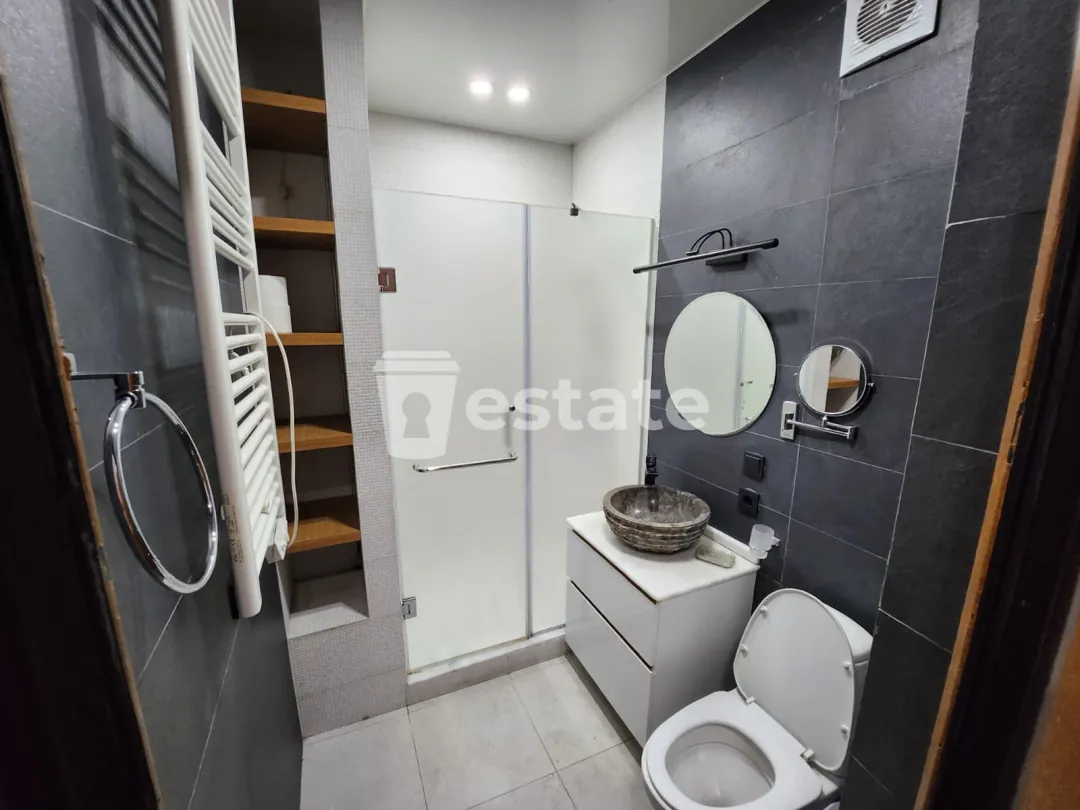 Spacious 2+1 apartment for rent near old Batumi — photo 7