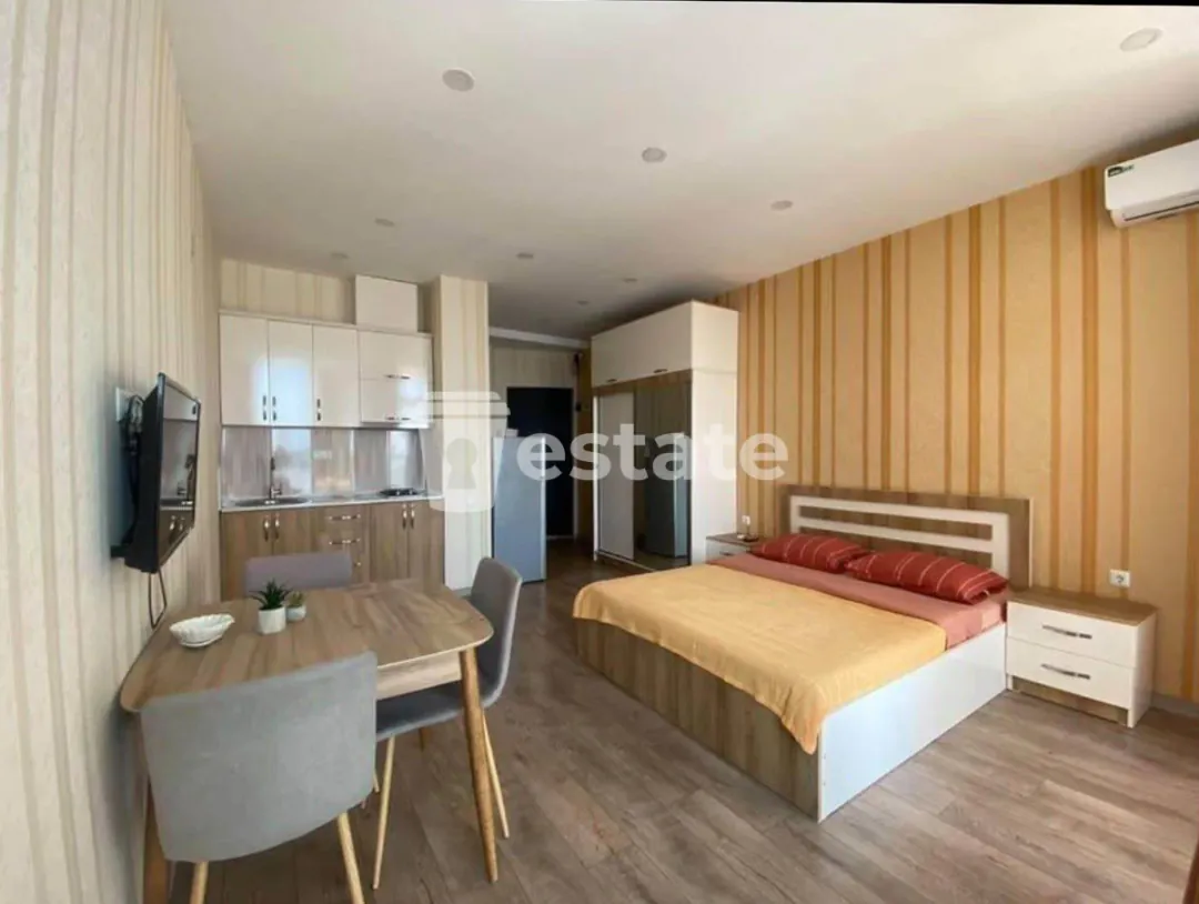 Renting out a cozy studio on Heroes Alley — photo 1