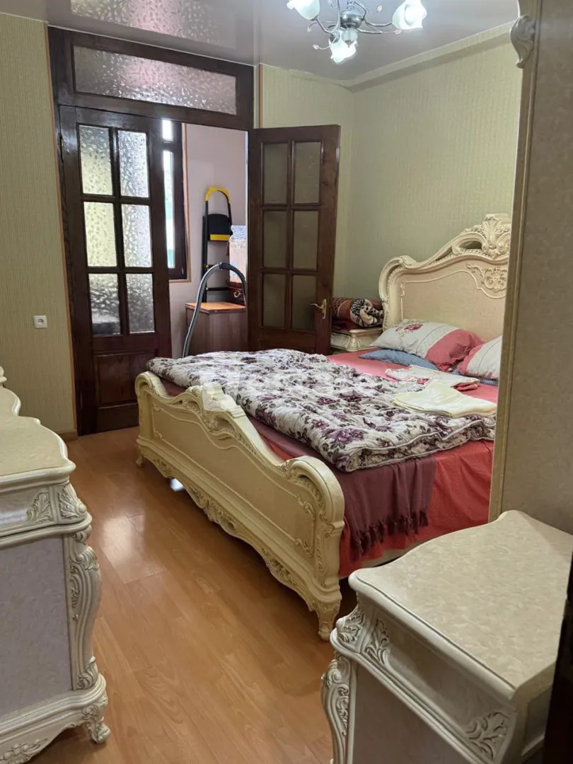 Spacious 2+1 apartment for rent in Batumi center — photo 6