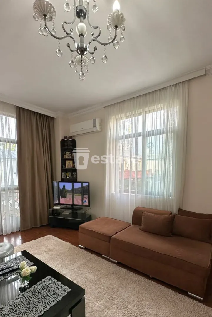 Selling a comfortable 2+1 apartment in old Batumi — photo 2