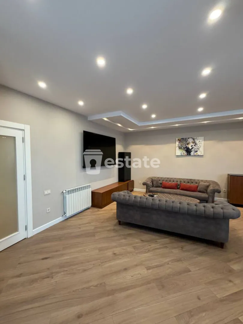 Selling a large 3+1 near old Batumi — photo 2