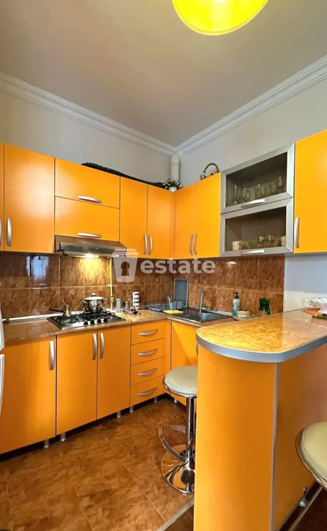 Selling a comfortable 2+1 apartment in old Batumi — photo 4