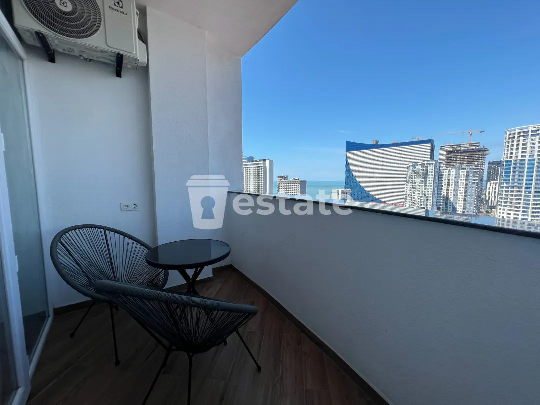 Selling a stylish 2+1 near Grand Mall — photo 9