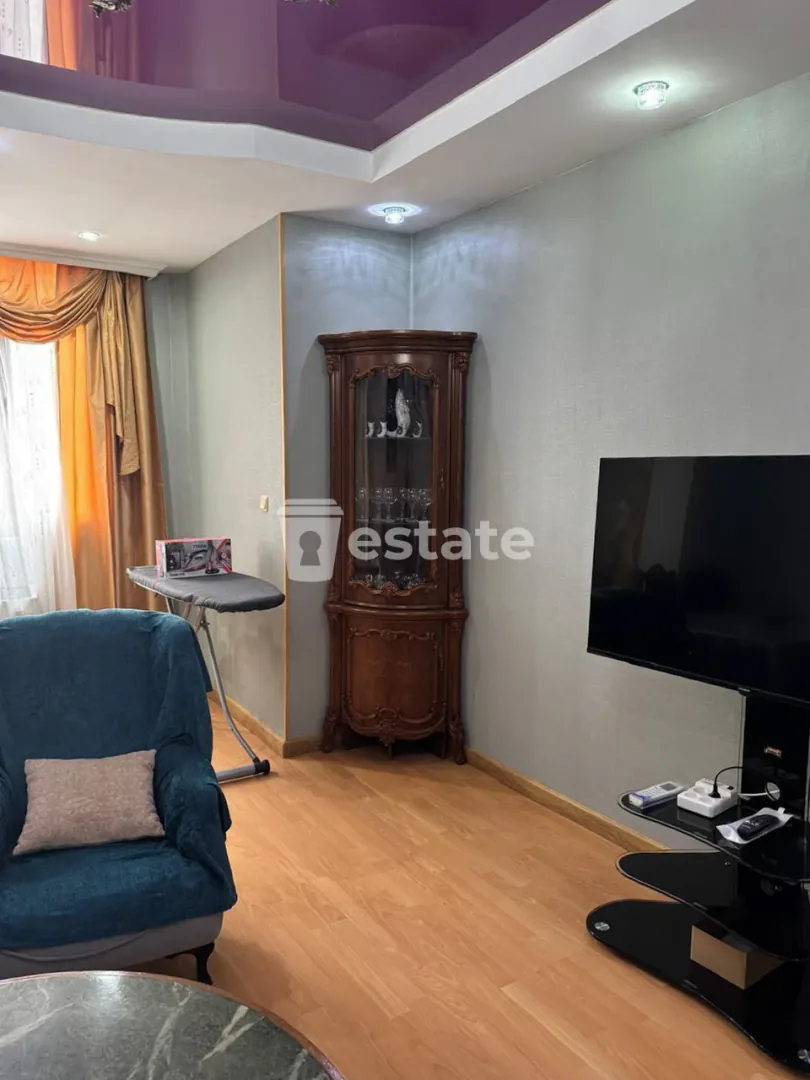 Spacious 2+1 apartment for rent in Batumi center — photo 3