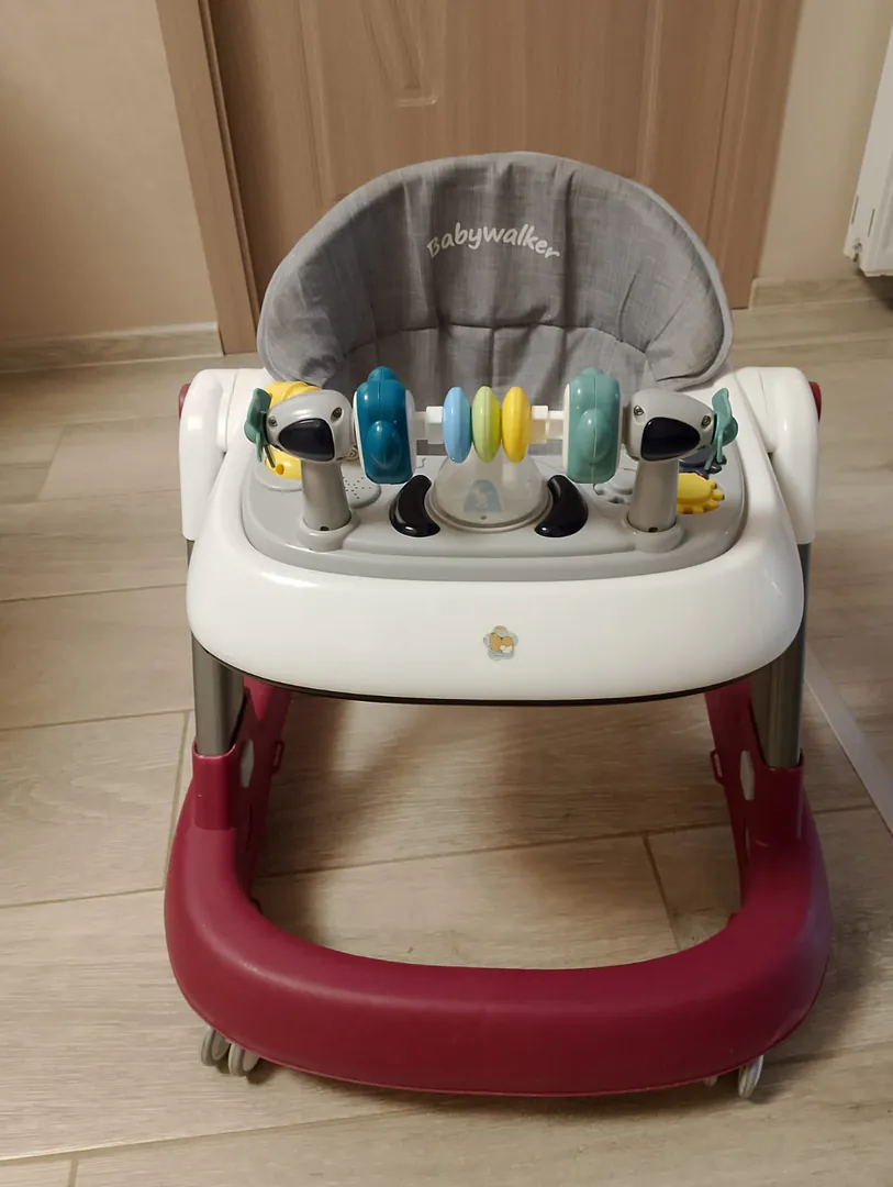 Baby walkers — photo 1