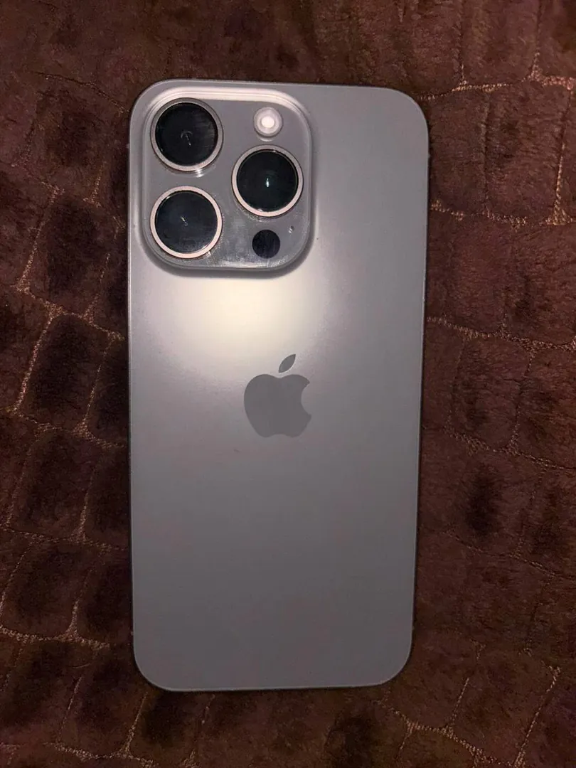 Apple iPhone 15 Pro — ფოტო 3