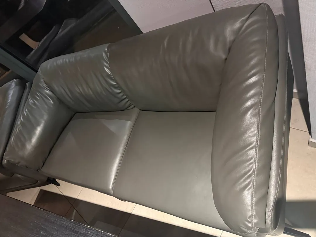 Sofa — photo 1