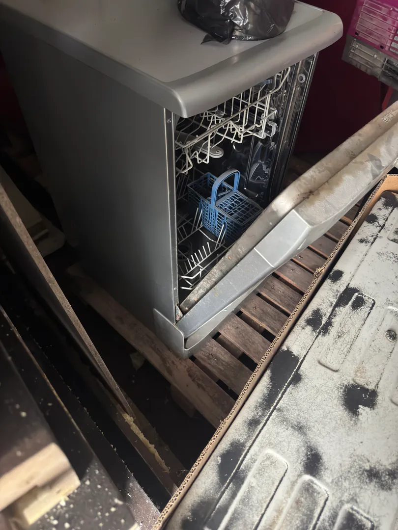 INDESIT Dishwasher — photo 2