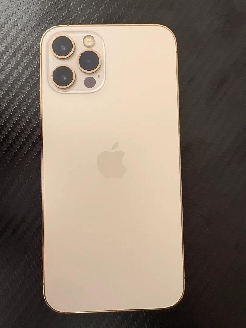 iPhone 12 Pro — photo 1