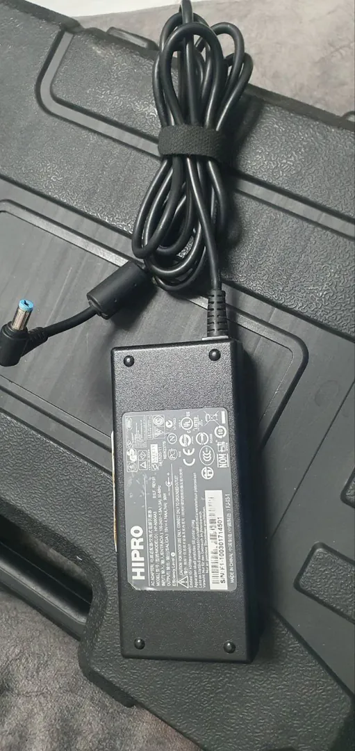 Original 90W power supply (used) — photo 1