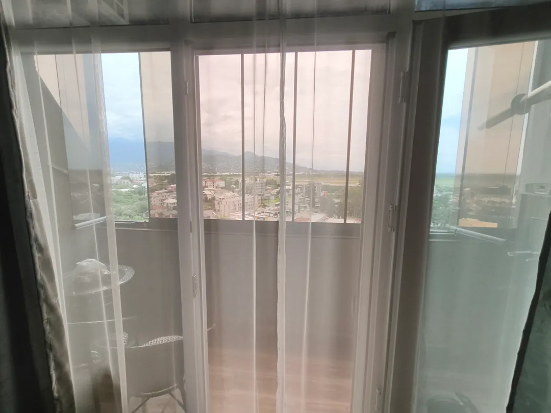 Apartment with a view of the sea, mountains and airplanes — photo 6