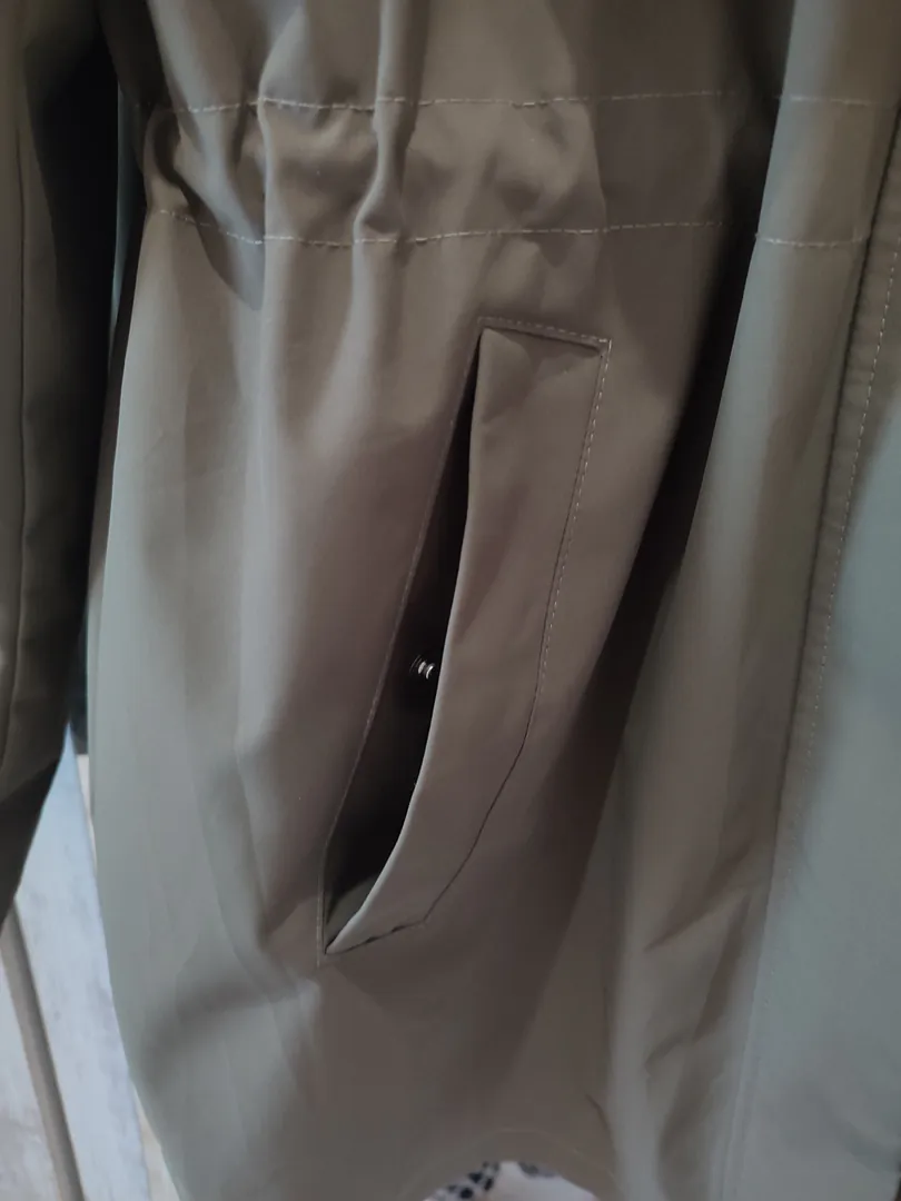 Women's windbreaker (size 48) — photo 3