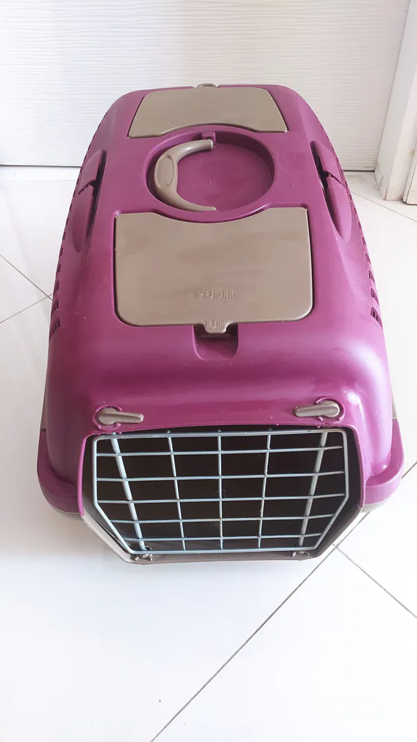 Pet carrier — photo 1
