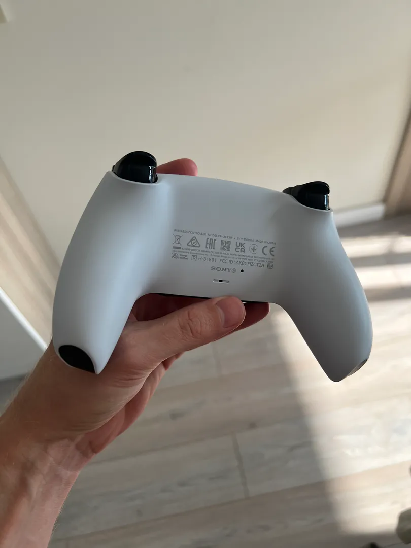 Sony PlayStation 5 DualSense Controller — photo 2