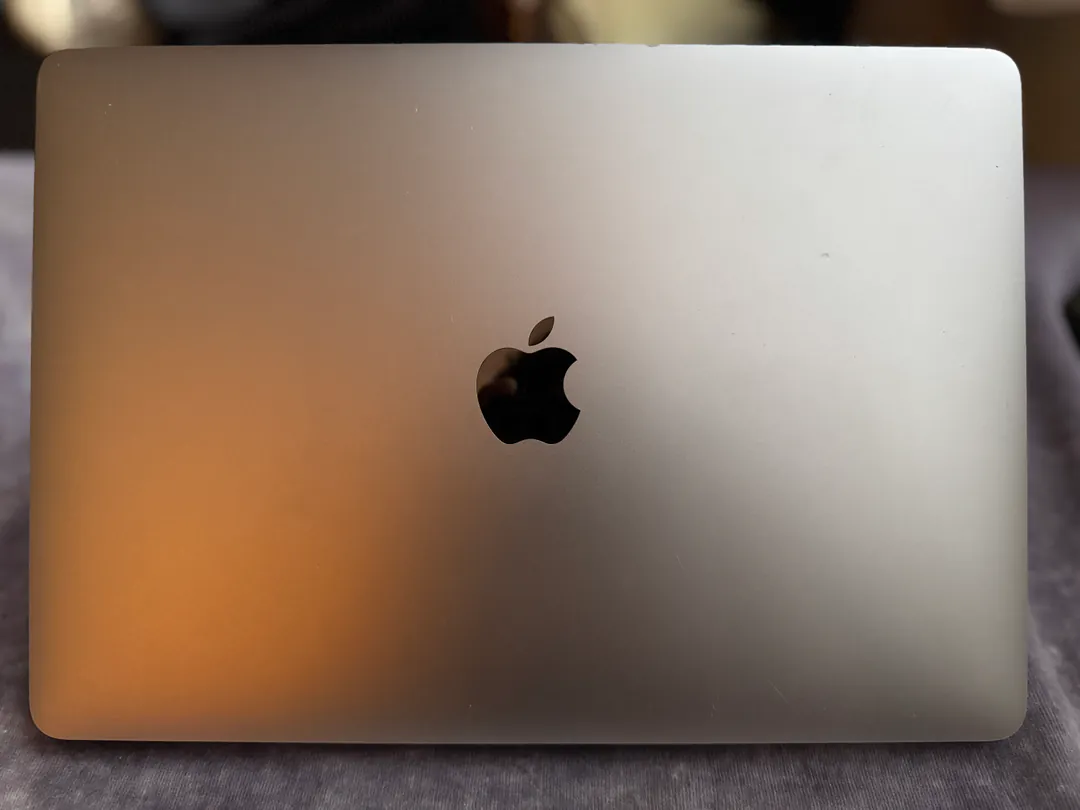 MackBook M1 Air — photo 2