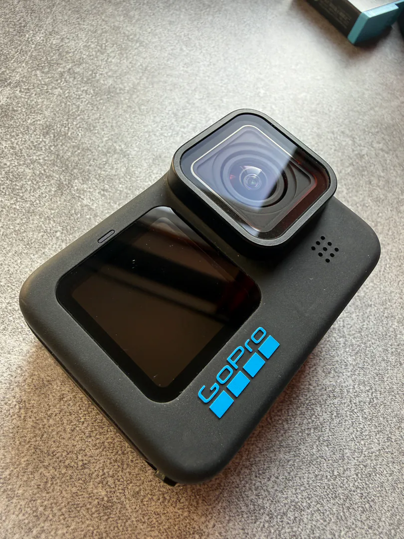 Selling Gopro 10 — photo 1