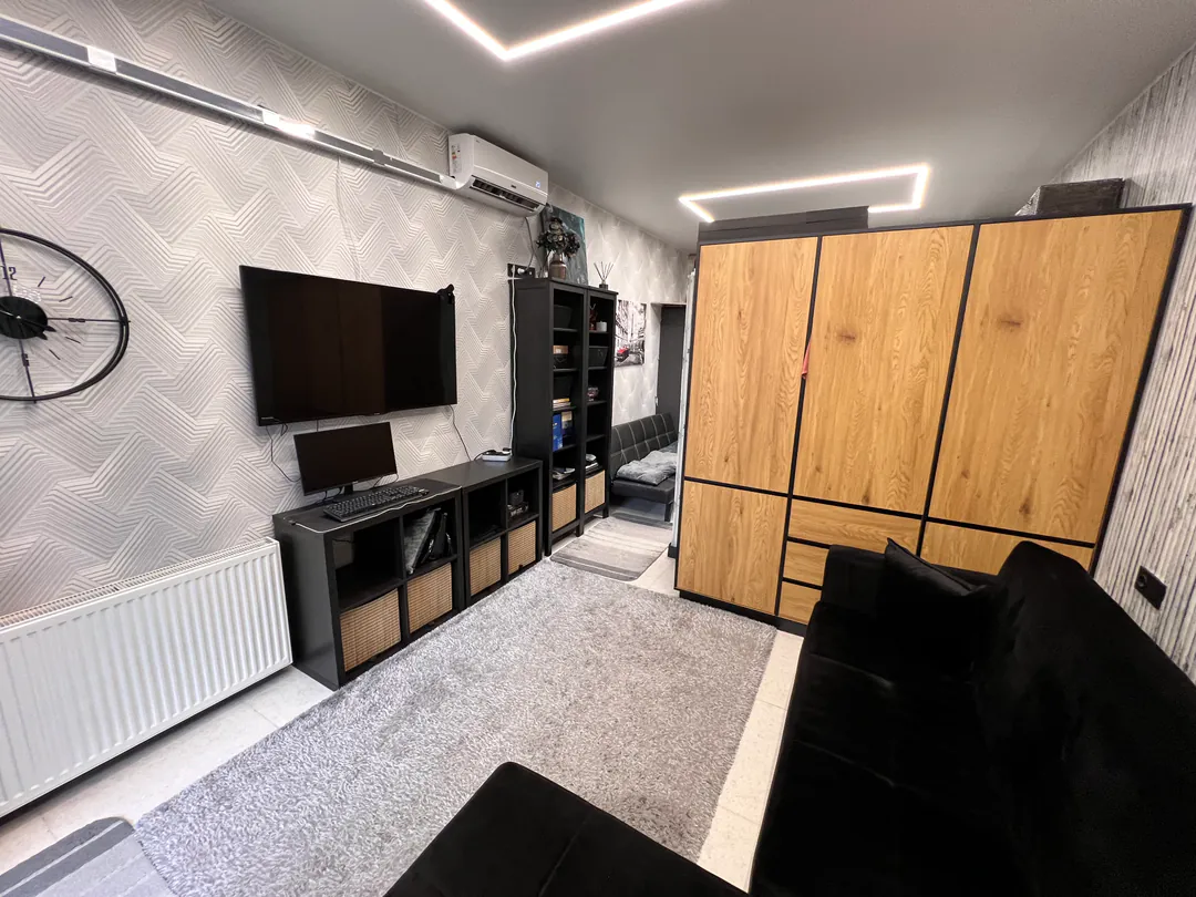apartment — photo 1