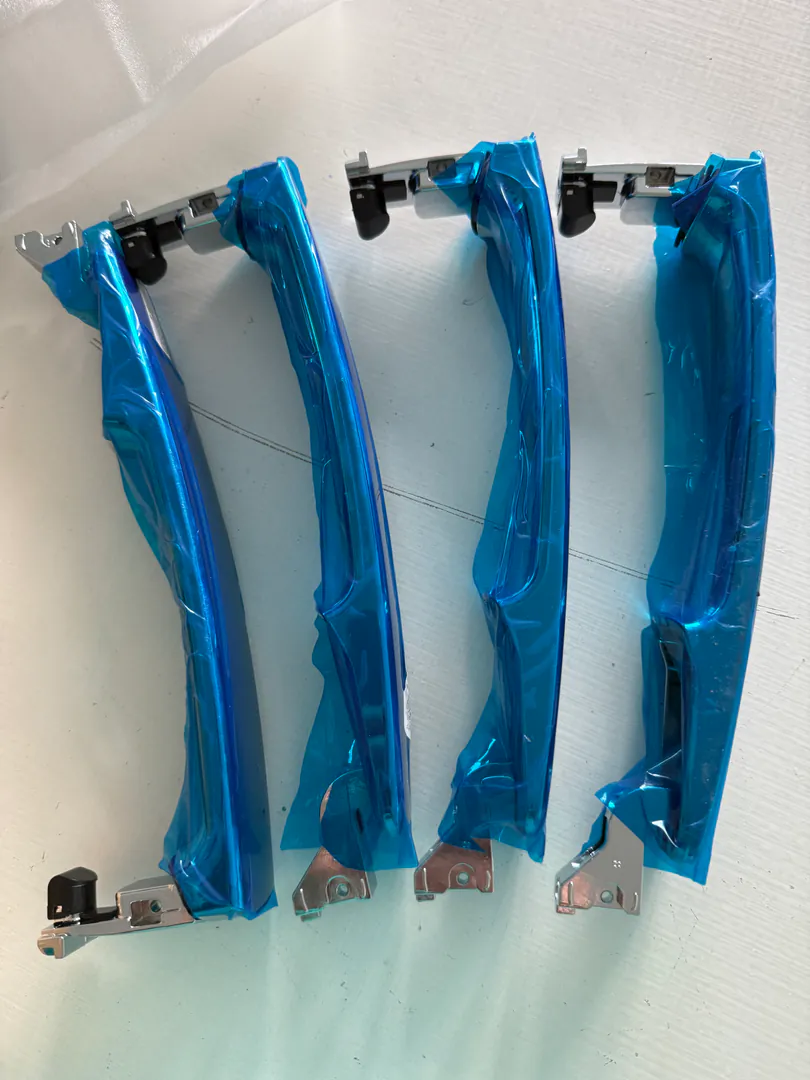 New exterior door handles Infiniti FX35/FX45, k — photo 1