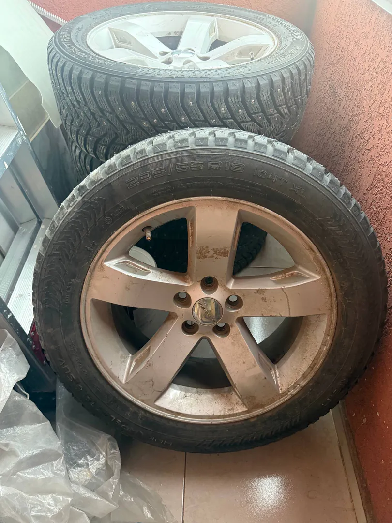 Original wheel set r18 for Dodge challenge — photo 2