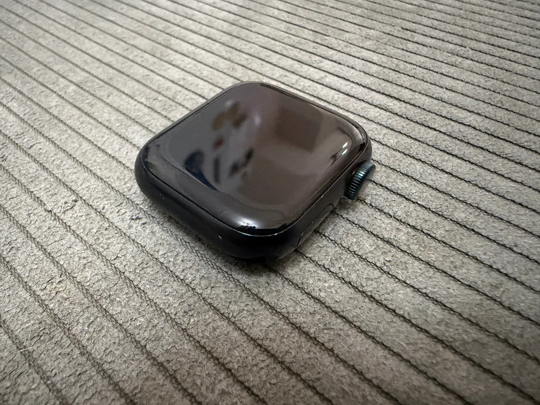 Apple Watch Series 8 41 mm GPS — Midnight — photo 3