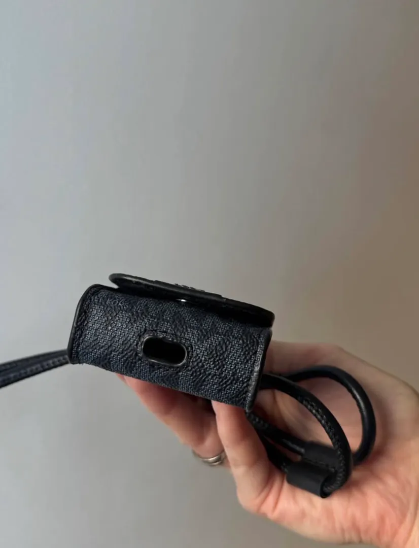 Michael Kors — original case for AirPods / for — photo 4