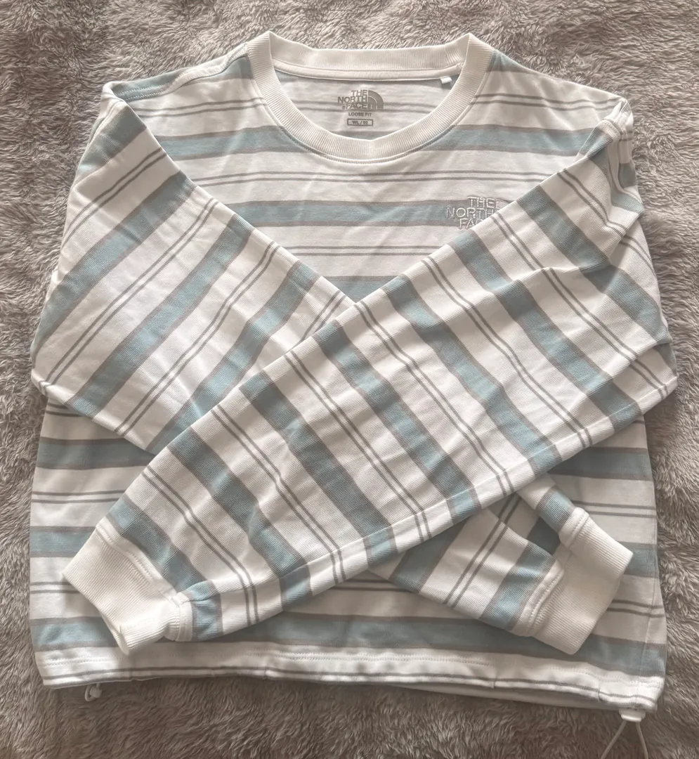 The north face long-sleeve — photo 1