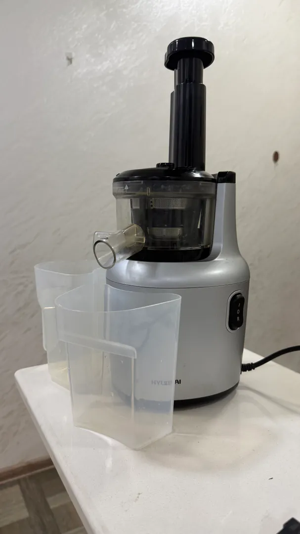 hyundai auger juicer — photo 1