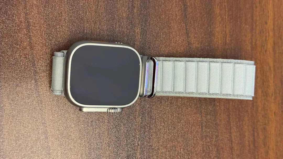 Apple Watch Ultra 2 — photo 1
