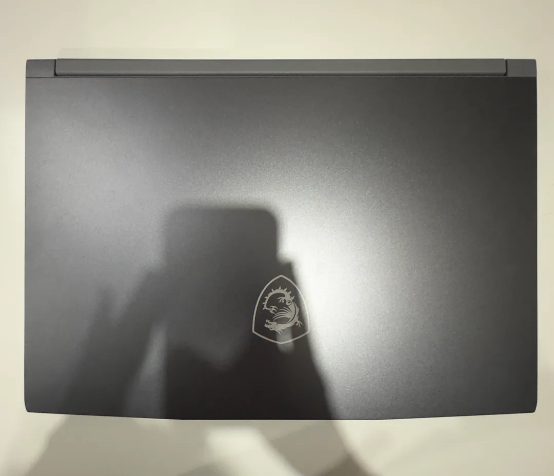 Laptop — photo 1