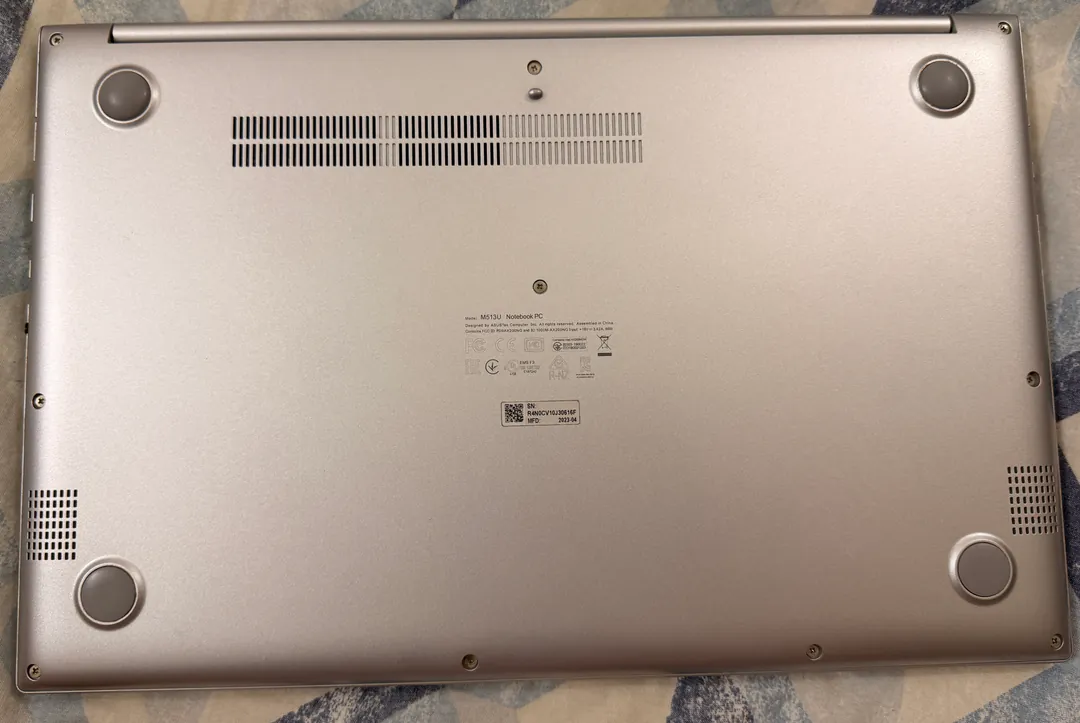 ASUS Laptop — photo 4