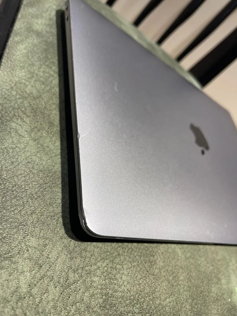 MacBook — photo 2