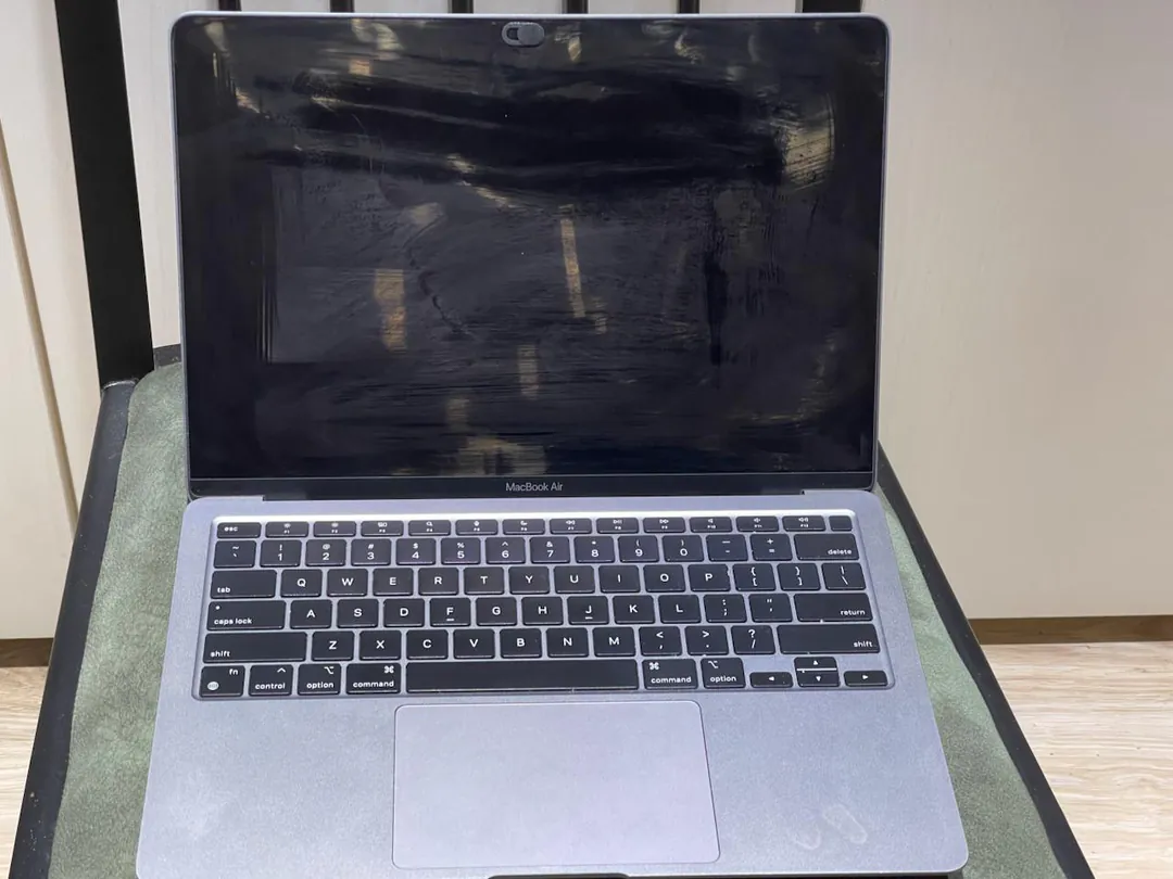 MacBook — photo 2