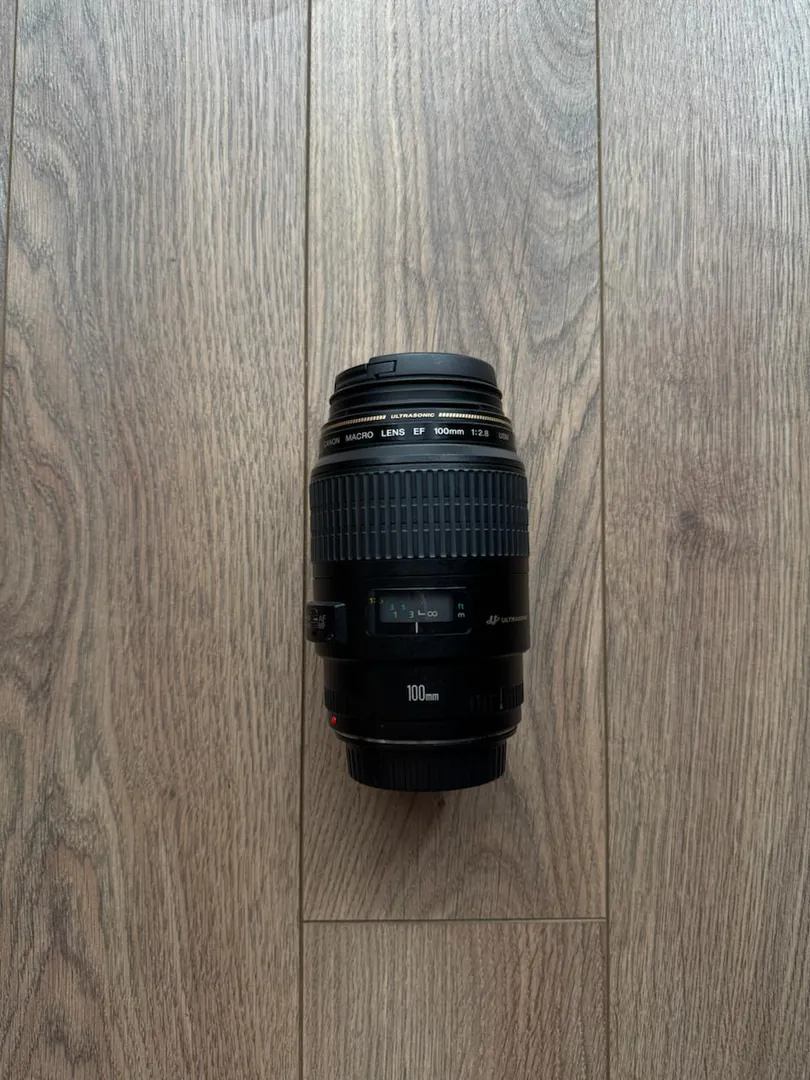 Canon EF 100mm f/2.8 USM — photo 1
