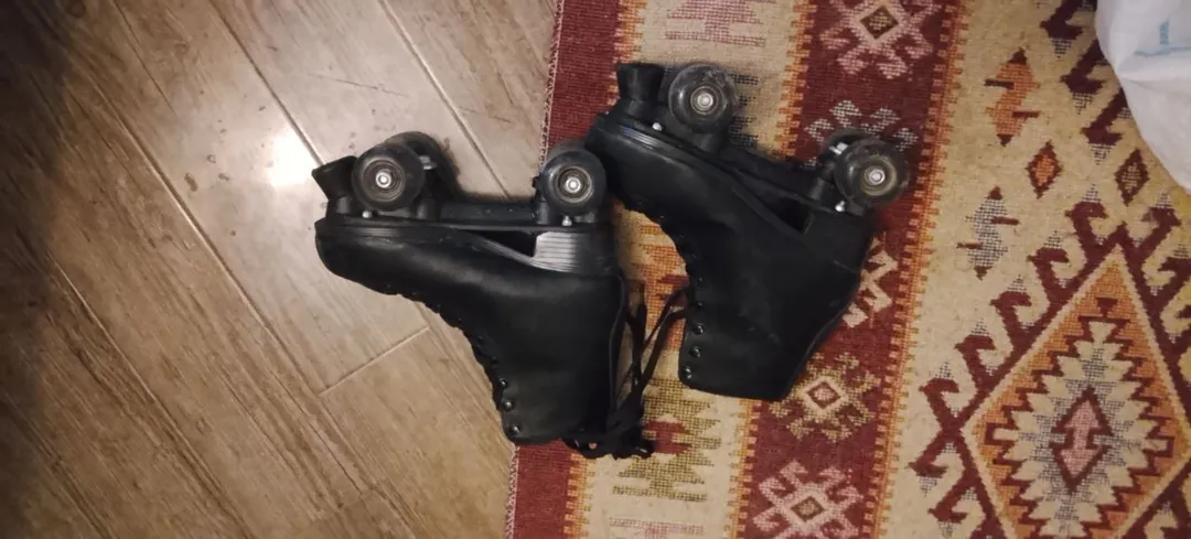 Skate — photo 1