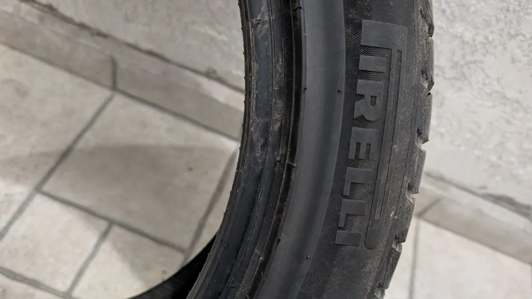 Tires PIRELLI 245/45 R19 — photo 3